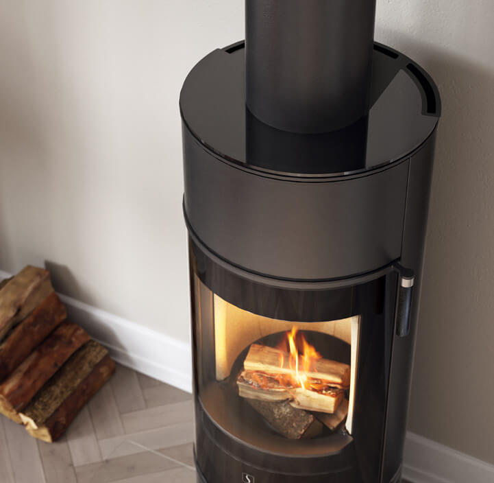 Black fireplace Scan 84 with optional black glass top